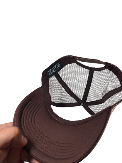 Dream attractors hat